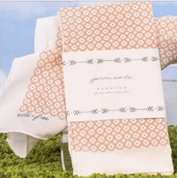 3 For $24 Peach and White Scarf - Picture 1 of 5